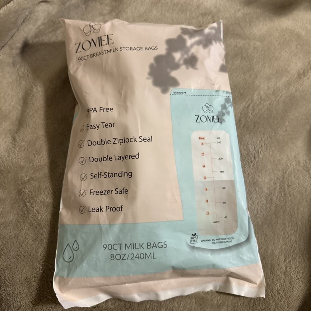 Zomee Breast Milk Storage Bags 8oz – Leakproof Double-Zip Seal - Pack of 90